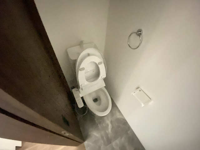 ＡＷＡＲＤ　ＰＲＥＭＩＥＲ 1階 WC