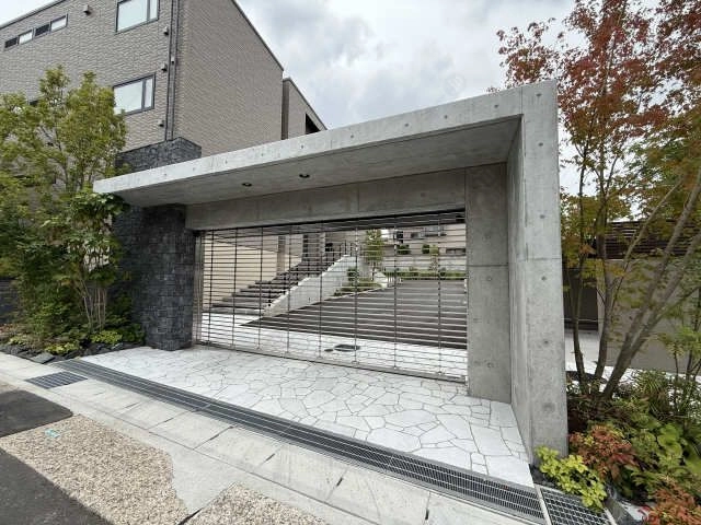 シャッターゲート