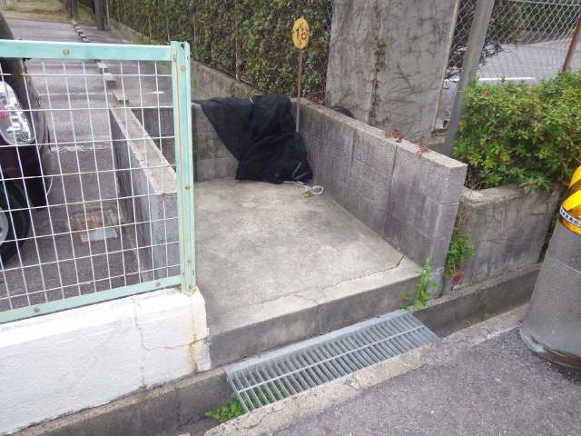 ゴミステーション