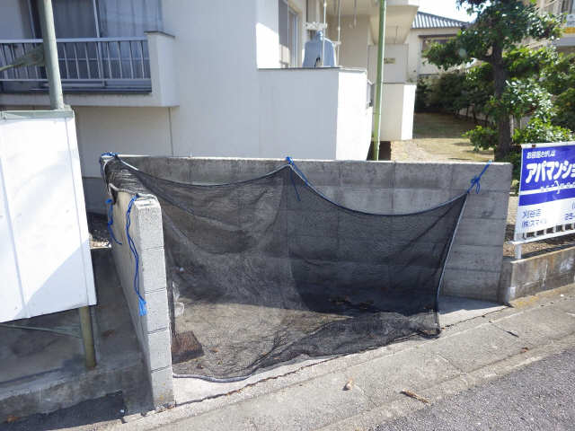 ゴミ捨て場