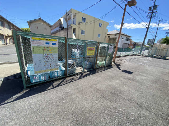 ゴミステーション