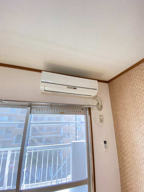 エアコン