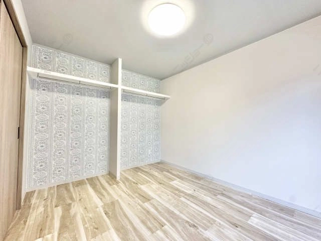 収納（南洋間）