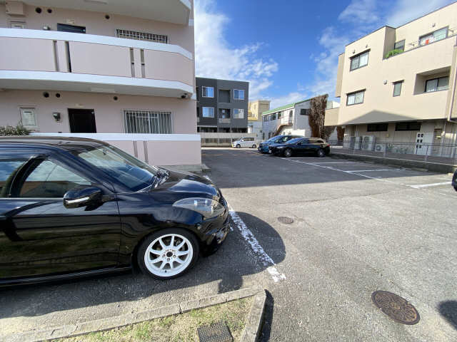 パールスクエア 3階 駐車場