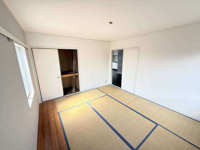 和室物入