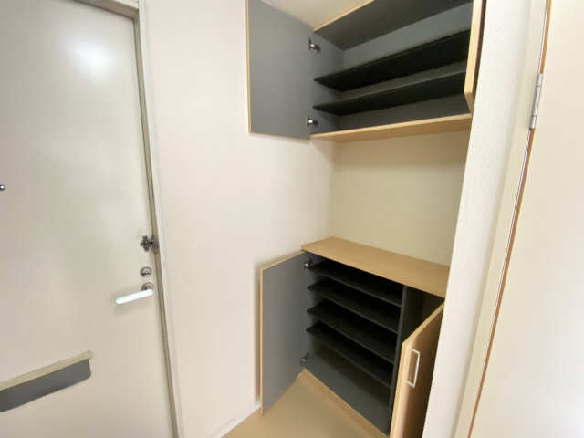 シューズBOX