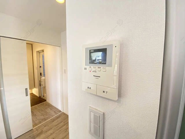 モニター付きインターホン