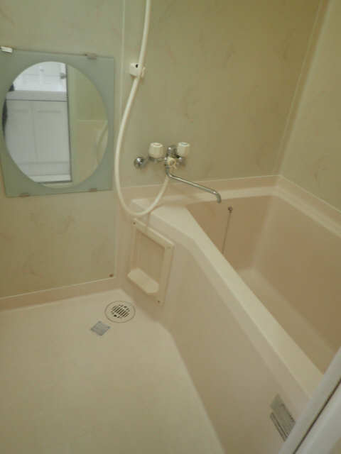 カサベルデＣ 1階 浴室