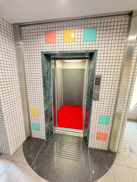 エレベーター