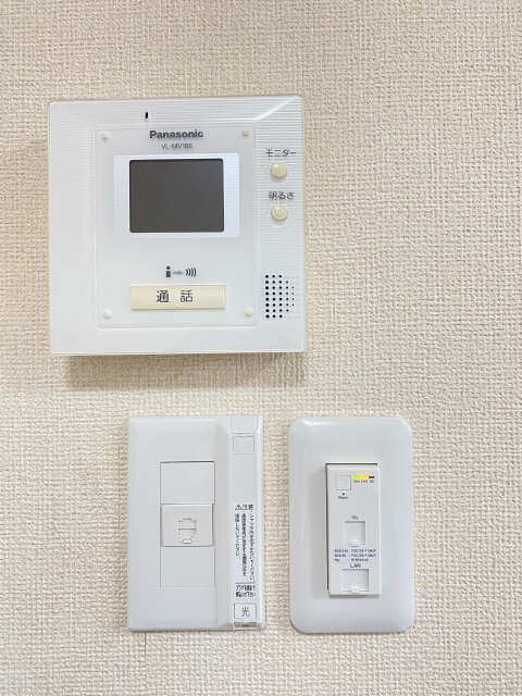 モニター付きインターホン