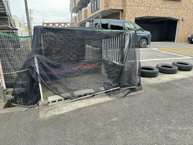 ゴミ置き場