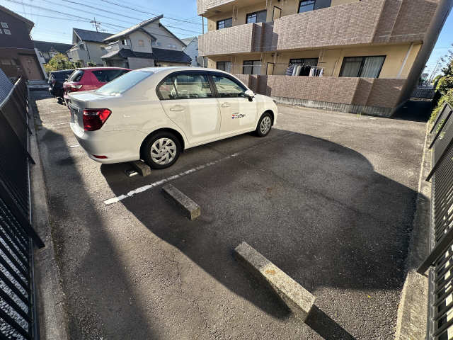 リブレさくの 2階 駐車場