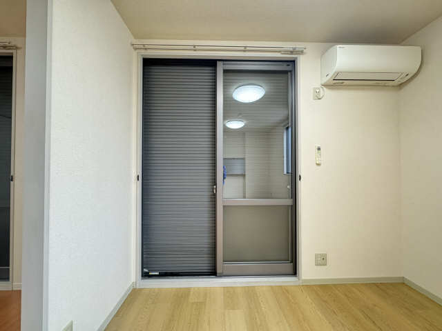 シャッター雨戸