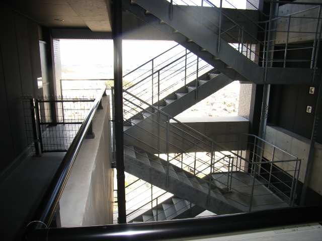 ＡＲＤＥＡ 12階 階段