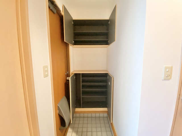 収納（シューズＢＯＸ）
