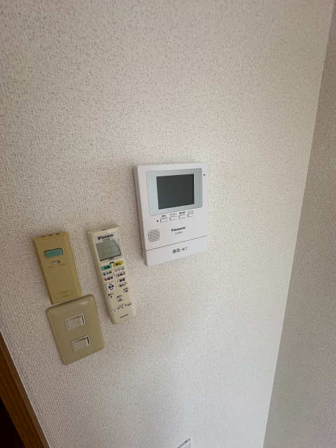 モニター付きインターホン