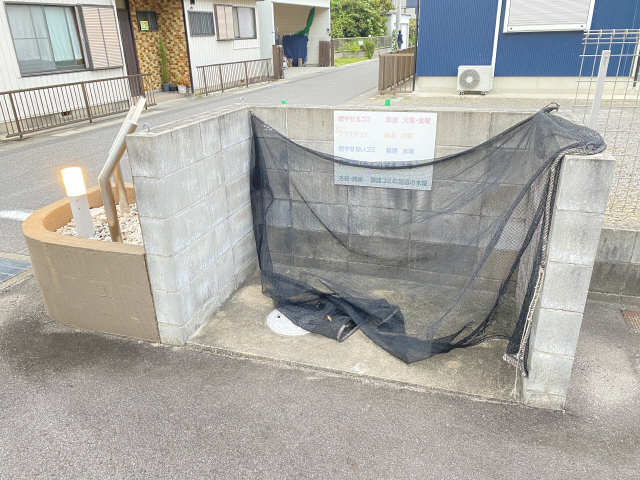 ゴミ置き場