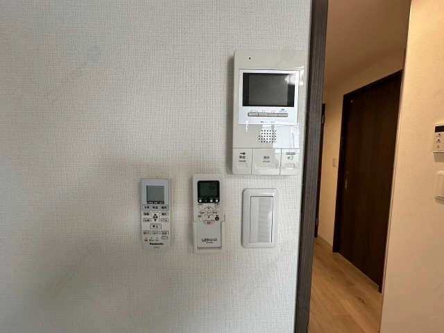 モニター付きインターホン
