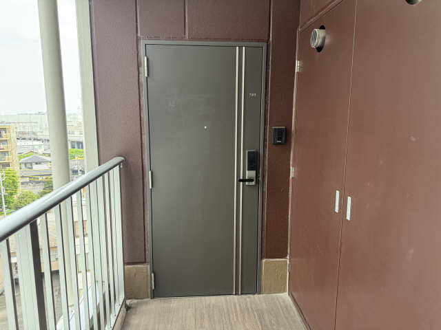 玄関ドア