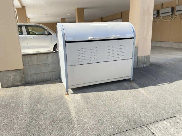 ゴミ置き場