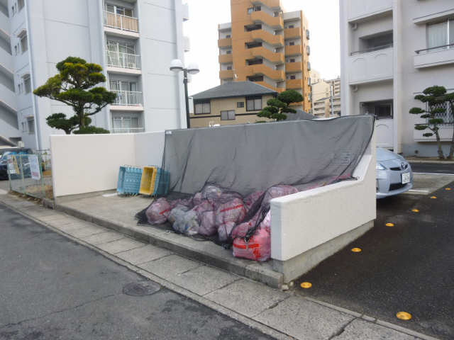 ゴミステーション