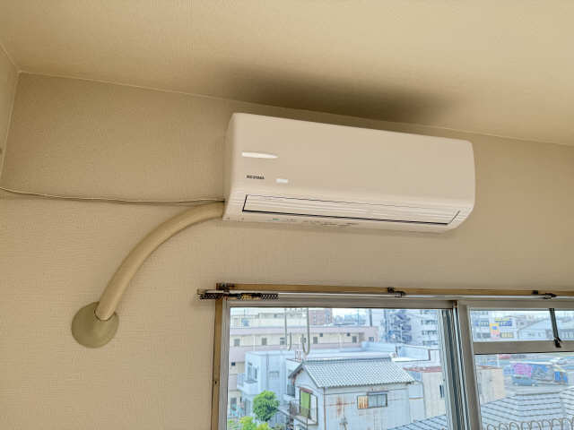 エアコン