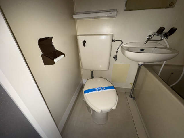 WC