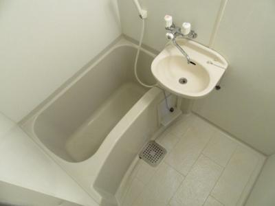 レオパレスグレイスフルⅡ 1階 浴室