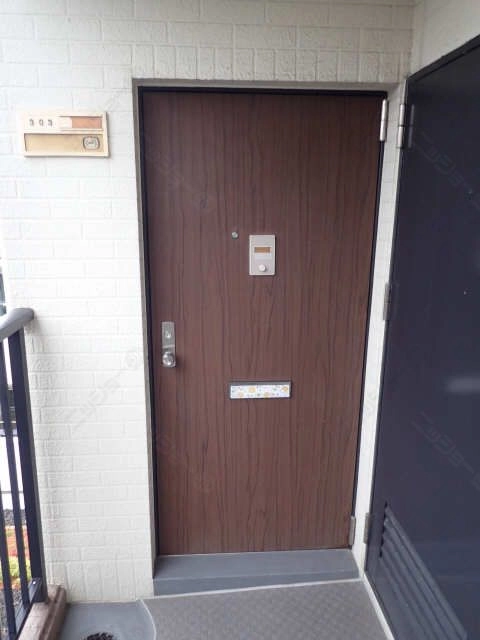 玄関ドア