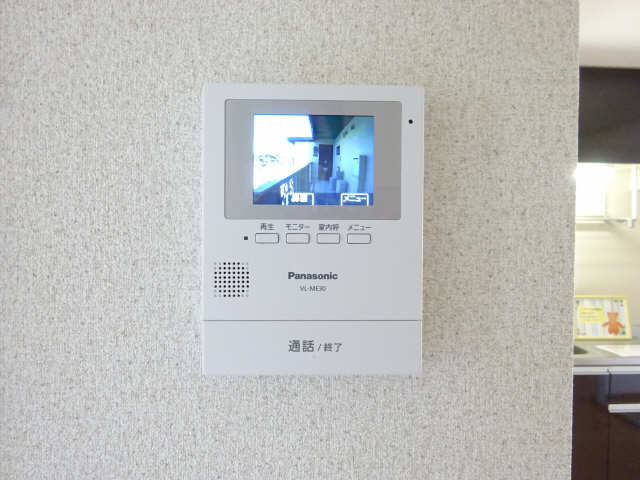 ファミール西前田　Ａ 2階 モニター付きインターホン