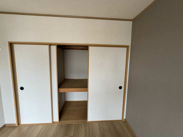 収納（東洋室）