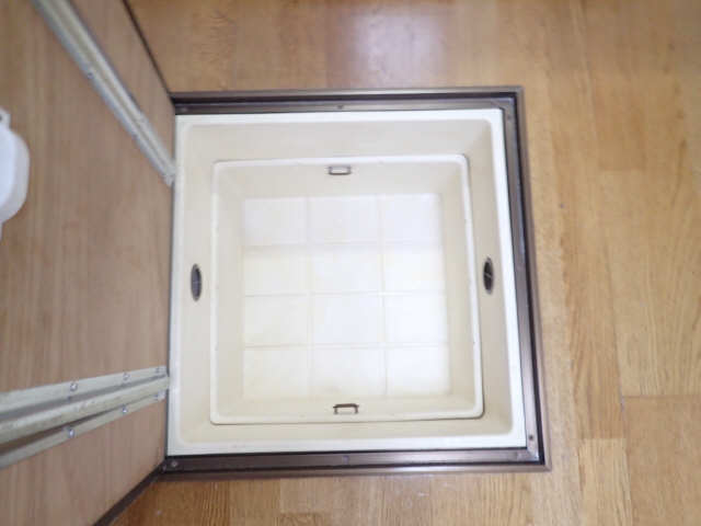 床下収納