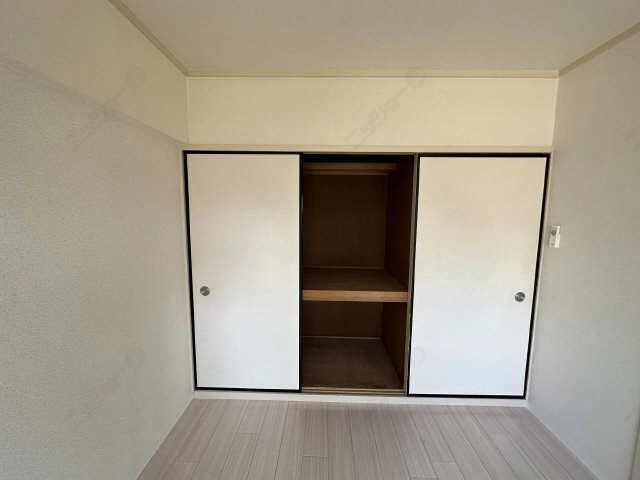 収納（南洋室）