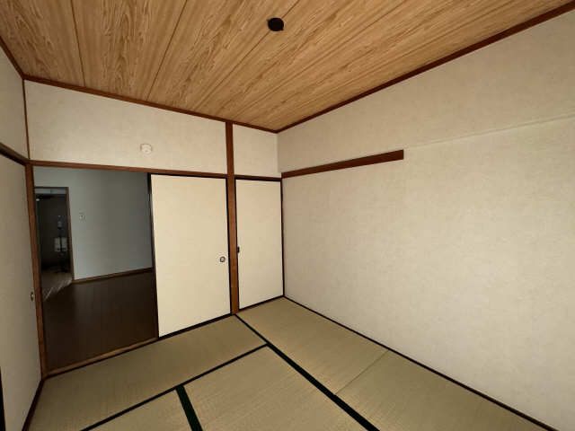 東和室
