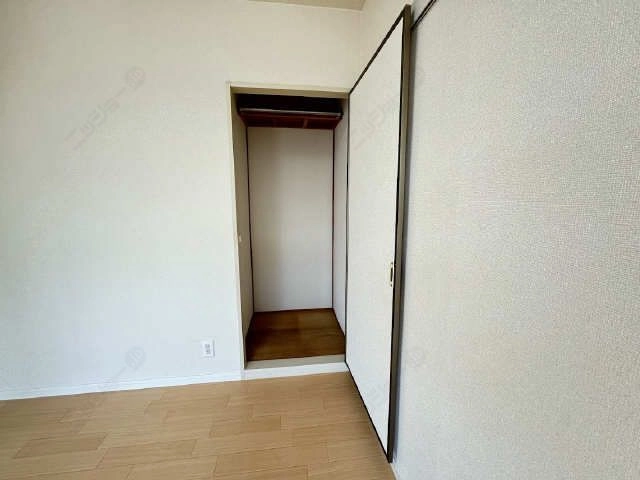 洋室（南）の収納