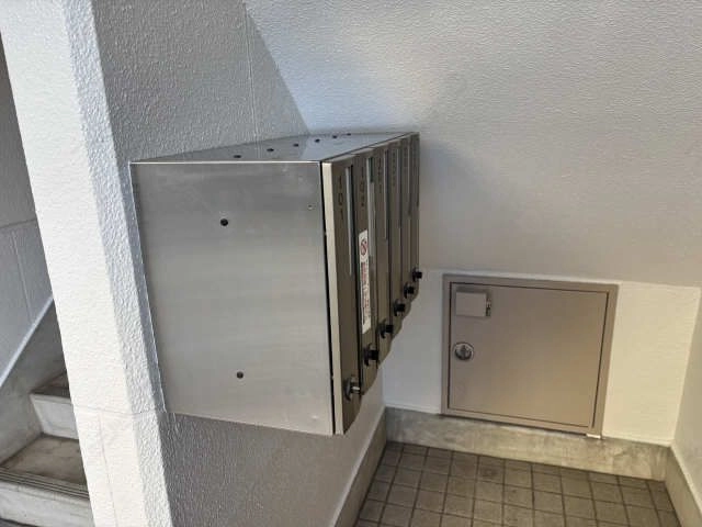 ダイヤル付ポスト