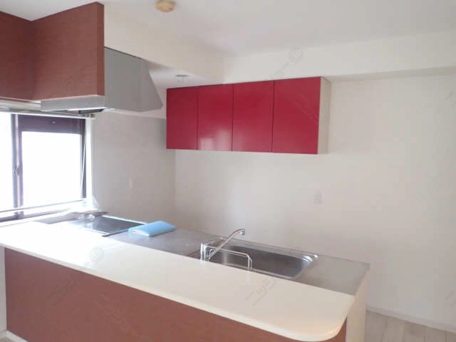 キッチン吊戸棚