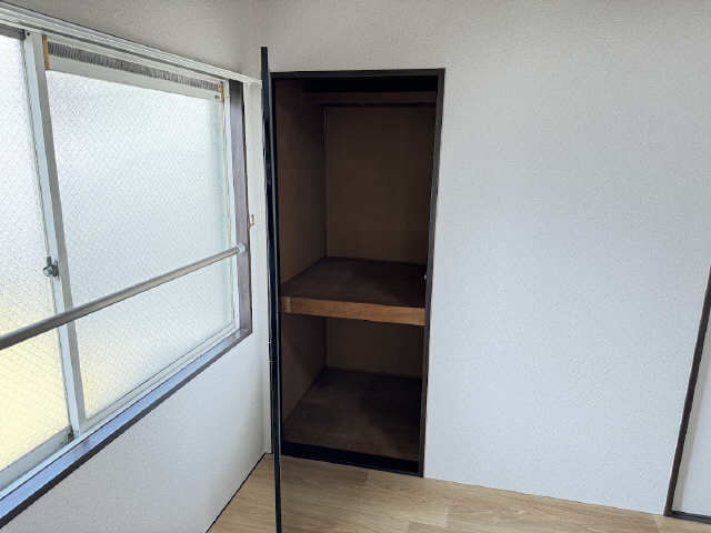 洋室の収納