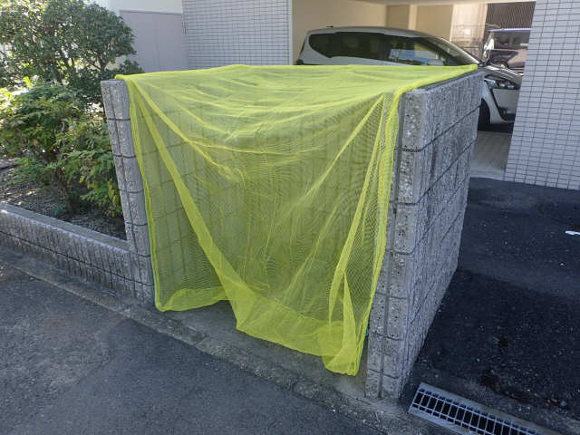 ゴミ捨て場