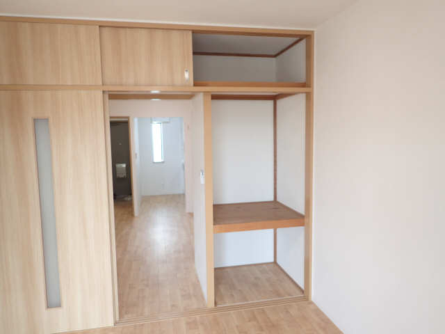 東洋間収納