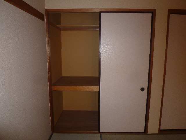和室収納