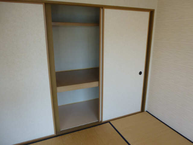 和室収納