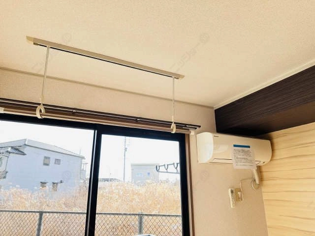 エアコンと室内物干し