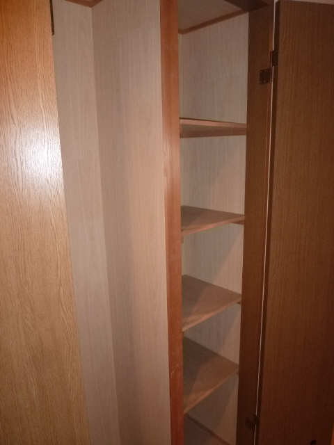 廊下収納-1