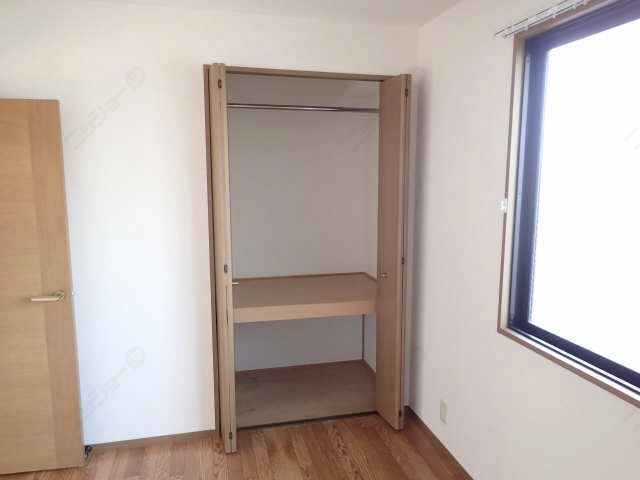 収納（北洋室）