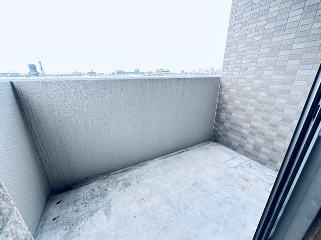 北側洋室バルコニー