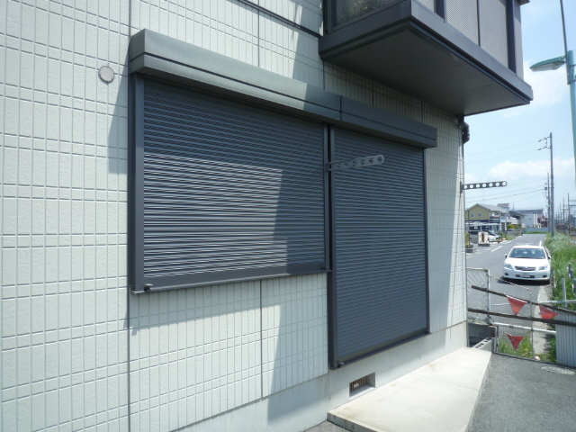 シャッター雨戸