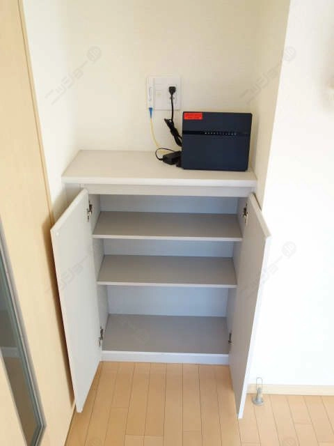 リビング棚収納