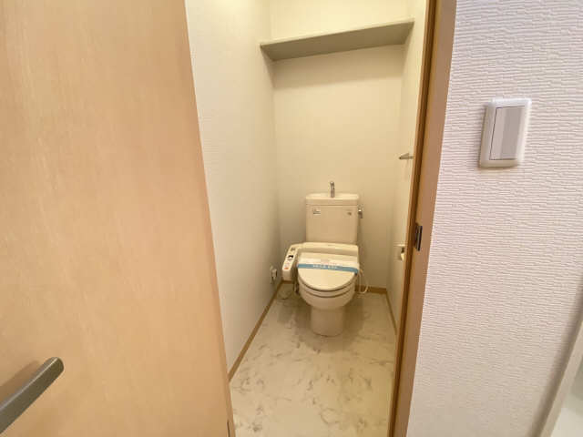 ルピナス春田 1階 WC