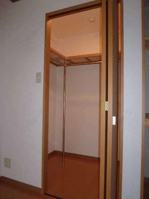 ｳｫｰｸｲﾝｸﾛｰｾﾞｯﾄ